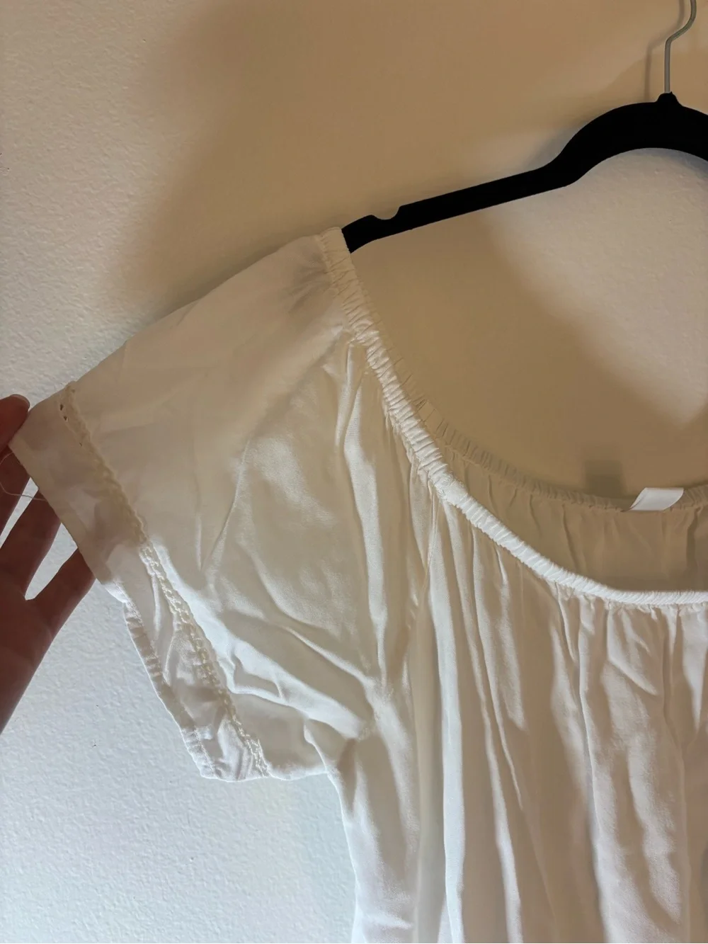 Old Navy Women’s White Off-the-Shoulder Peasant Blouse Boho Elastic Neck Top L
